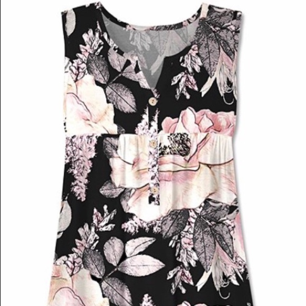 Loveudear - Black Floral Button-Front Sleeveless Top - Women Plus